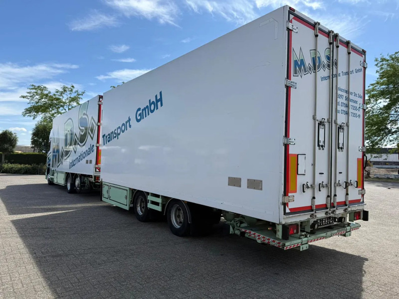 Scania R450 / RETARDER / ISOLATED GERMAN FLOWER COMBI / THROUGH-LOADING SYSTEM / SMART TACHO / 2XPLATFORM / LIFT+LENKACHSE / LWDS / EUR - Kühlkoffer LKW: das Bild 3 Scania R450 / RETARDER / ISOLATED GERMAN FLOWER COMBI / THROUGH-LOADING SYSTEM / SMART TACHO / 2XPLATFORM / LIFT+LENKACHSE / LWDS / EUR - Kühlkoffer LKW: das Bild 3