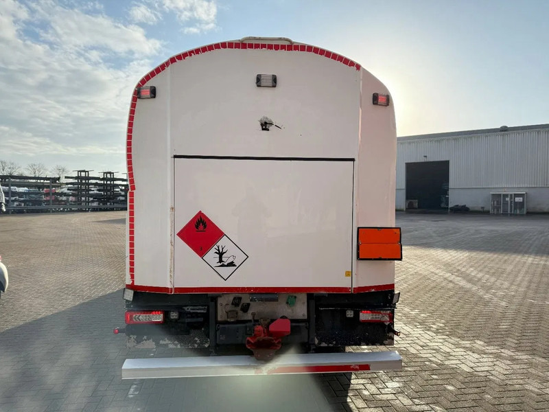 Volvo FH5-500 6X2 / ENGINE RUNNING / LIFT+LENKACHSE / FULL AIR / ADR / EUROTANK / 9-TON FRONT AXLE / EURO-6 / 2022 - Tankwagen: das Bild 4 Volvo FH5-500 6X2 / ENGINE RUNNING / LIFT+LENKACHSE / FULL AIR / ADR / EUROTANK / 9-TON FRONT AXLE / EURO-6 / 2022 - Tankwagen: das Bild 4