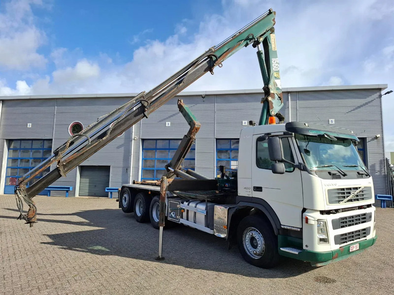 Volvo FM13-400 / 8X4 / AJK HOOK 25TON / CRANE HMF 1560 K3 / ROTATOR / LIFT+LENKACHSE / AIRCO / MANUAL / EURO-4 / 2007 - Autokran: das Bild 2 Volvo FM13-400 / 8X4 / AJK HOOK 25TON / CRANE HMF 1560 K3 / ROTATOR / LIFT+LENKACHSE / AIRCO / MANUAL / EURO-4 / 2007 - Autokran: das Bild 2