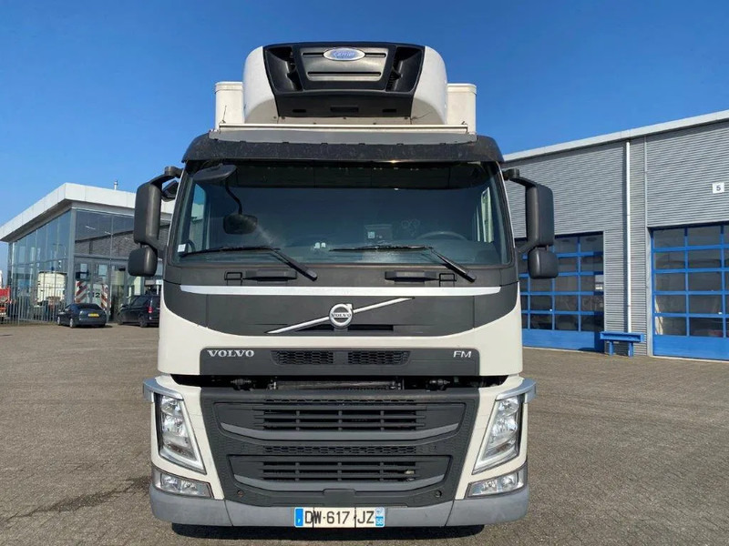 Kühlkoffer LKW Volvo FM4-420 / COMPLETE COOL+FREEZE COMBI / CHEREAU / THROUGH-LOADING SYSTEM / 2XPLATFORM DHOLLANDIA / FREEZING LOCK / AUTOMATIC / EU: das Bild 12 Kühlkoffer LKW Volvo FM4-420 / COMPLETE COOL+FREEZE COMBI / CHEREAU / THROUGH-LOADING SYSTEM / 2XPLATFORM DHOLLANDIA / FREEZING LOCK / AUTOMATIC / EU: das Bild 12