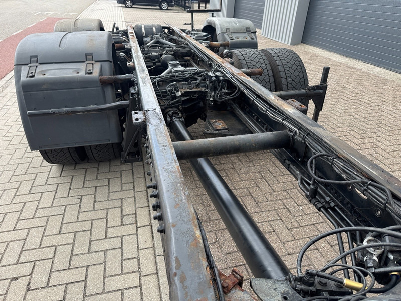 Fahrgestell LKW MAN TGS 26.360 6x2, Manual Gear, Steering Axle: das Bild 14