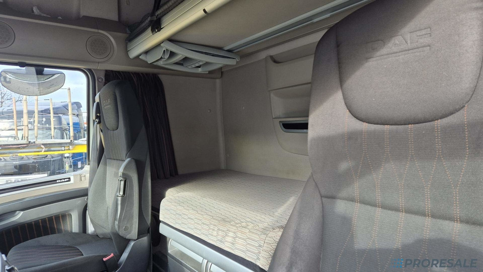 DAF XF 450 FT LOW DECK SSC EURO 6 - Sattelzugmaschine: das Bild 5 DAF XF 450 FT LOW DECK SSC EURO 6 - Sattelzugmaschine: das Bild 5