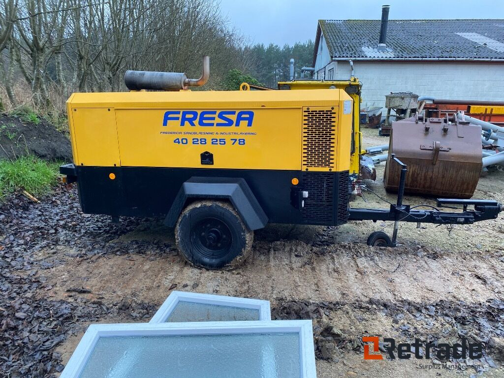 Ingersollrand P380WP Mobil kompressor - Baumaschine: das Bild 3 Ingersollrand P380WP Mobil kompressor - Baumaschine: das Bild 3