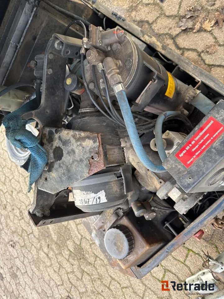 Baumaschine Kompressor Kaeser M20: das Bild 20