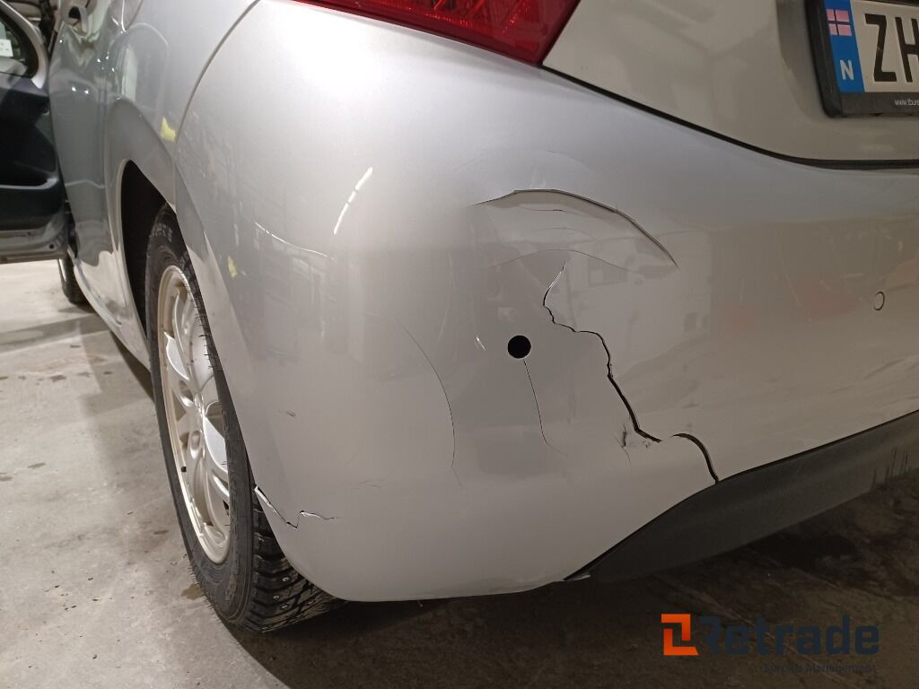 Bil Peugeot 208 Automat - PKW: das Bild 4 Bil Peugeot 208 Automat - PKW: das Bild 4