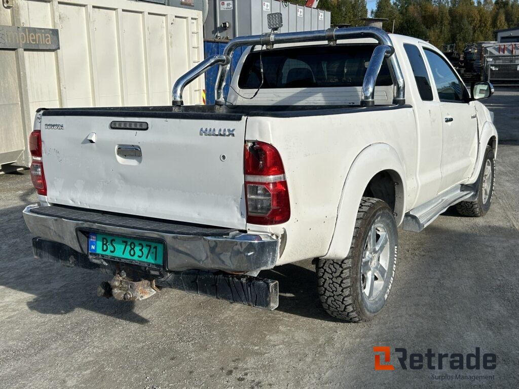 Bil Toyota Hilux - PKW: das Bild 3 Bil Toyota Hilux - PKW: das Bild 3