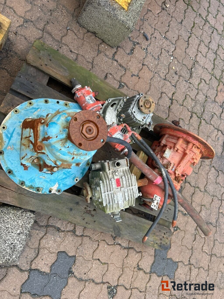 4 stk Hydrauliske girkasser til båt - Ersatzteile für Andere Technik: das Bild 3 4 stk Hydrauliske girkasser til båt - Ersatzteile für Andere Technik: das Bild 3