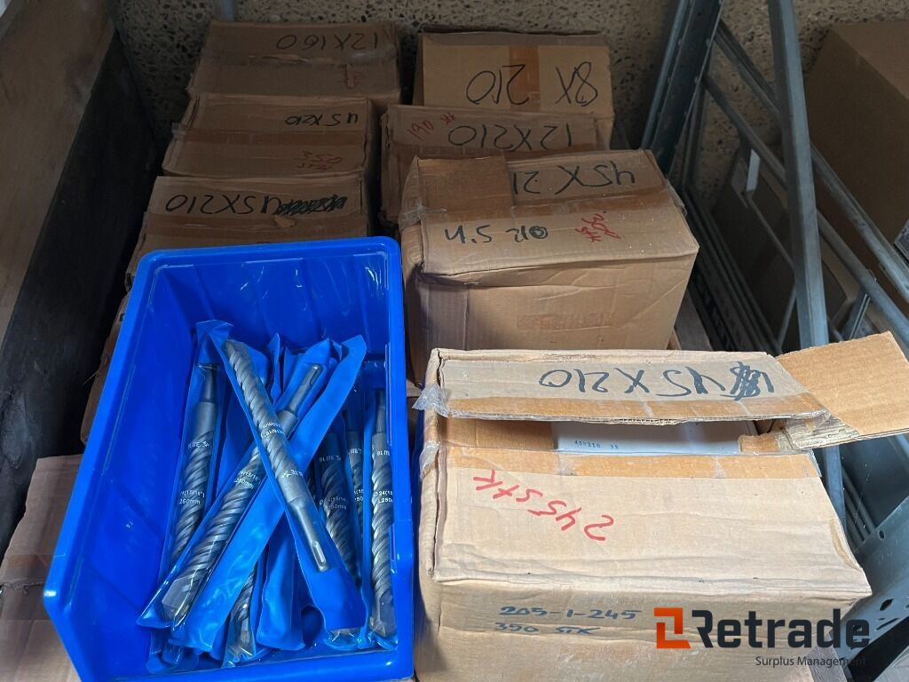 Forskelligt udstyr LOT med SDS BOR SDS BOR NYT - Werkzeug/ Gerät: das Bild 3 Forskelligt udstyr LOT med SDS BOR SDS BOR NYT - Werkzeug/ Gerät: das Bild 3