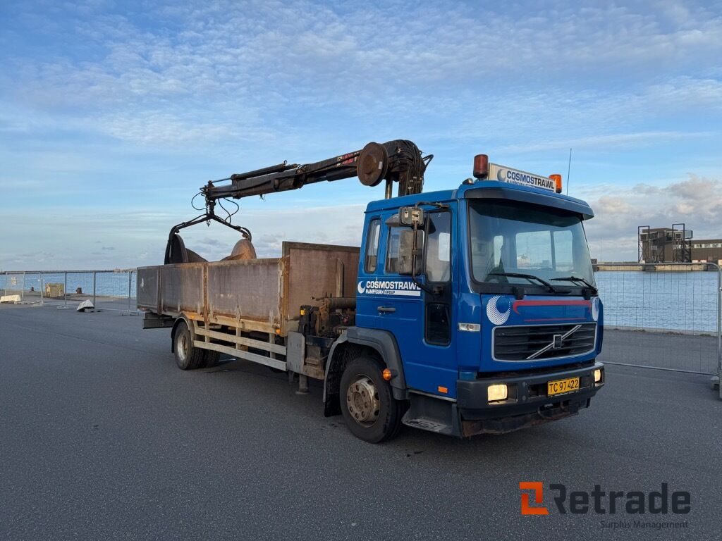 Kranbil VOLVO FL 612 - Pritsche LKW, Autokran: das Bild 2 Kranbil VOLVO FL 612 - Pritsche LKW, Autokran: das Bild 2