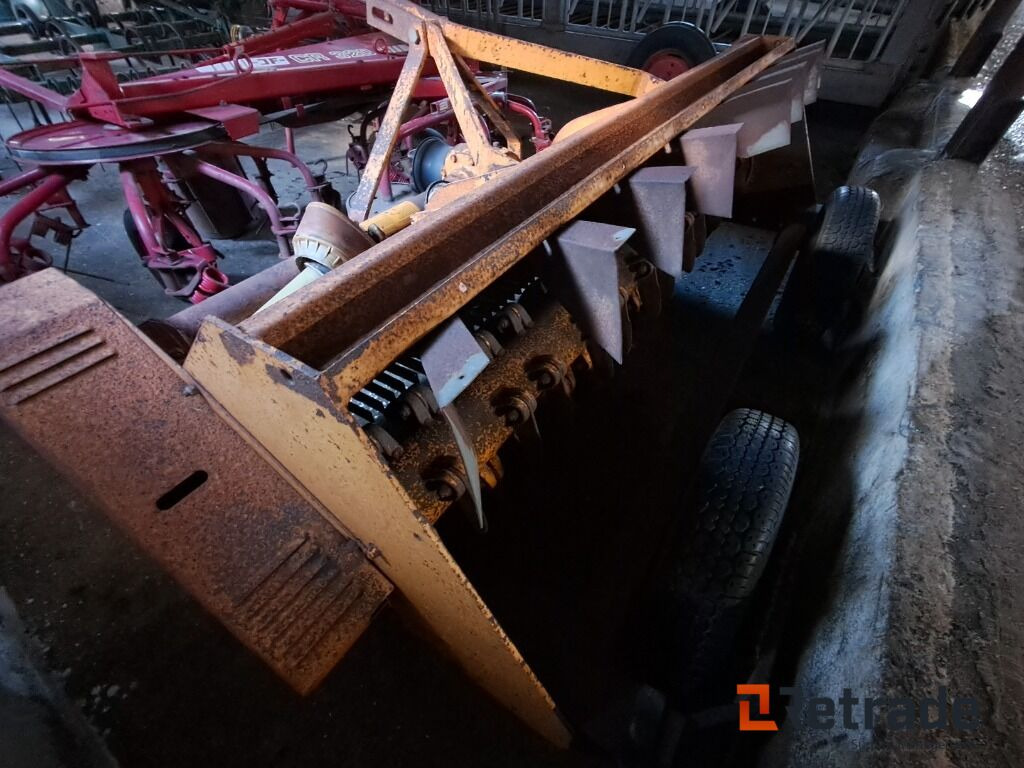 Ferri Halmsnitter F230 - Landmaschine: das Bild 3 Ferri Halmsnitter F230 - Landmaschine: das Bild 3