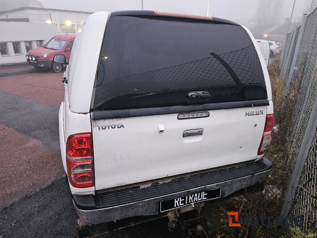 Toyota Hilux 3.0 Dubbelhytt 4wd - PKW: das Bild 4 Toyota Hilux 3.0 Dubbelhytt 4wd - PKW: das Bild 4