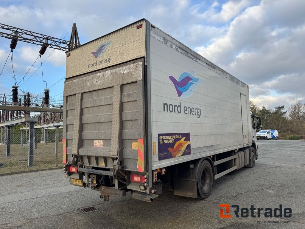 VOLVO FM 330 4X2 - Koffer LKW: das Bild 3 VOLVO FM 330 4X2 - Koffer LKW: das Bild 3