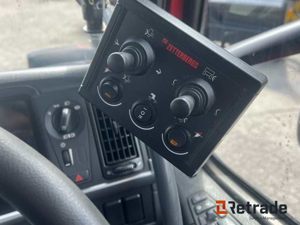 Kehrmaschine Volvo FE 300 Feiebil / Kombibil med Tipp og Brøyteoppsett: das Bild 8