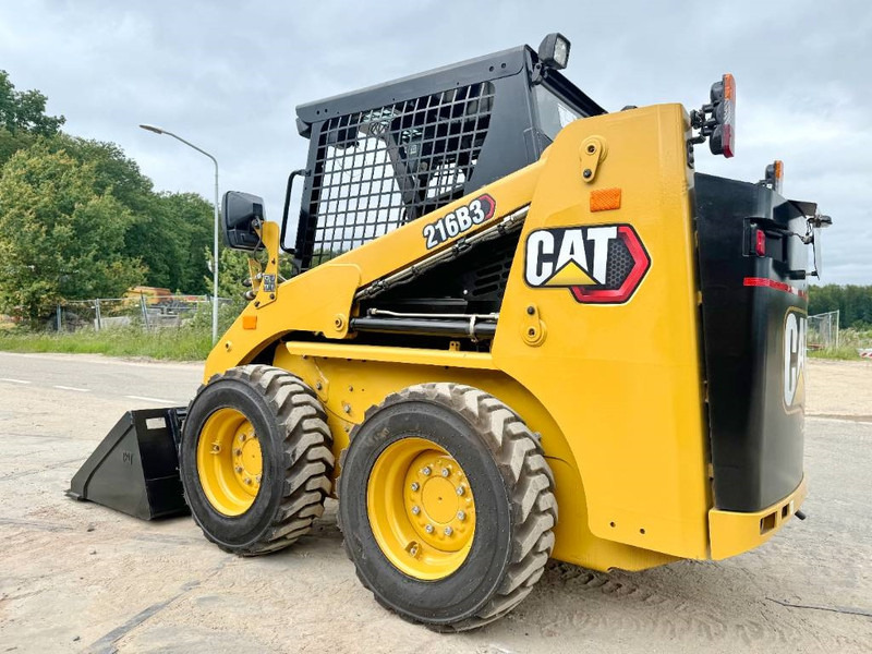 Cat 216B3 - New / Unused / Extra Hydraulic - Kompaktlader: das Bild 3 Cat 216B3 - New / Unused / Extra Hydraulic - Kompaktlader: das Bild 3