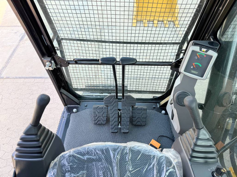 NEU: Kettenbagger Cat 320D3 GC - New / Unused / *2025 Model*: das Bild 9