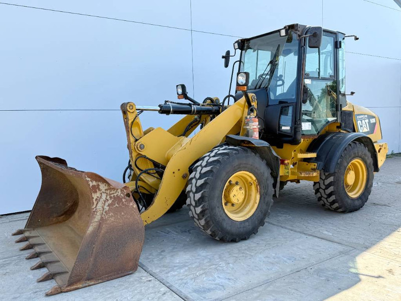 Cat 908H - Quick Coupler / Automatic Greasing - Radlader: das Bild 2 Cat 908H - Quick Coupler / Automatic Greasing - Radlader: das Bild 2