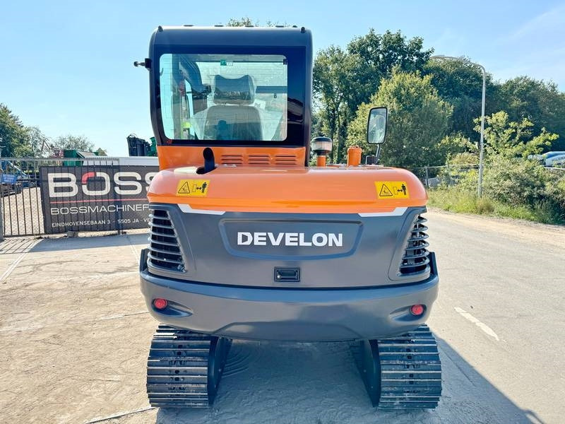 Develon DX60E-10N - New / Unused / 2024 Model - Minibagger: das Bild 4 Develon DX60E-10N - New / Unused / 2024 Model - Minibagger: das Bild 4