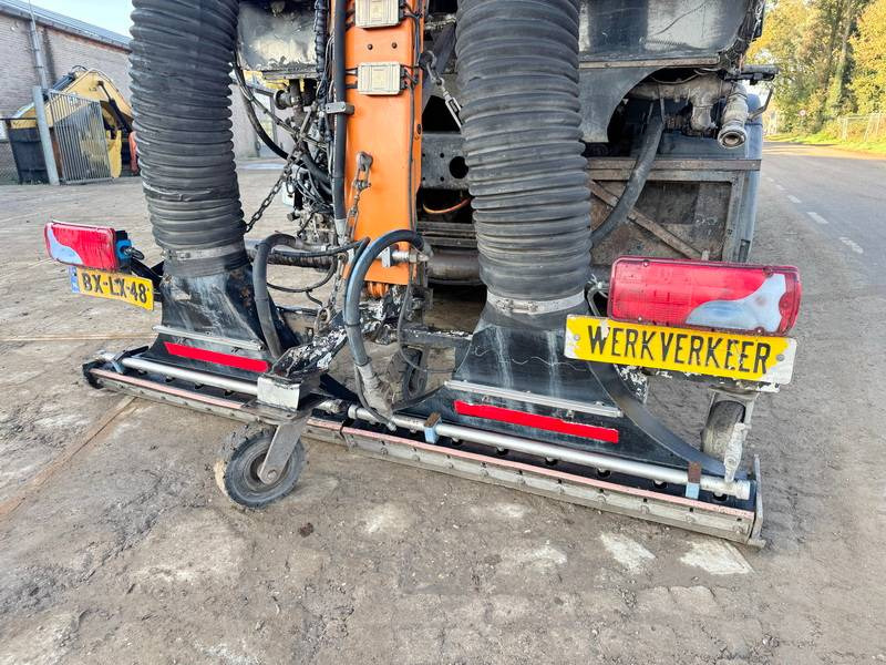 Kehrmaschine MAN MAN TGS18.320 - Dutch Sweeper Truck / Kehrwagen: das Bild 15