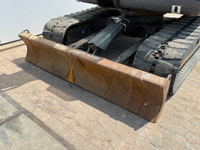 Minibagger Mecalac 8MCR - 6 Attachments Included! Auto Greasing: das Bild 20