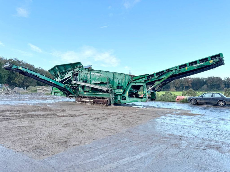 Powerscreen Warrior 2400 - Dutch Machine / 800 Ton per Hour! - Siebmaschine: das Bild 2 Powerscreen Warrior 2400 - Dutch Machine / 800 Ton per Hour! - Siebmaschine: das Bild 2