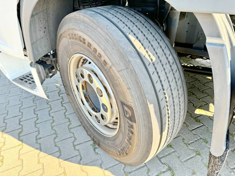 Sattelzugmaschine DAF XF 105.410 - 6x2 / Manual Gearbox: das Bild 13