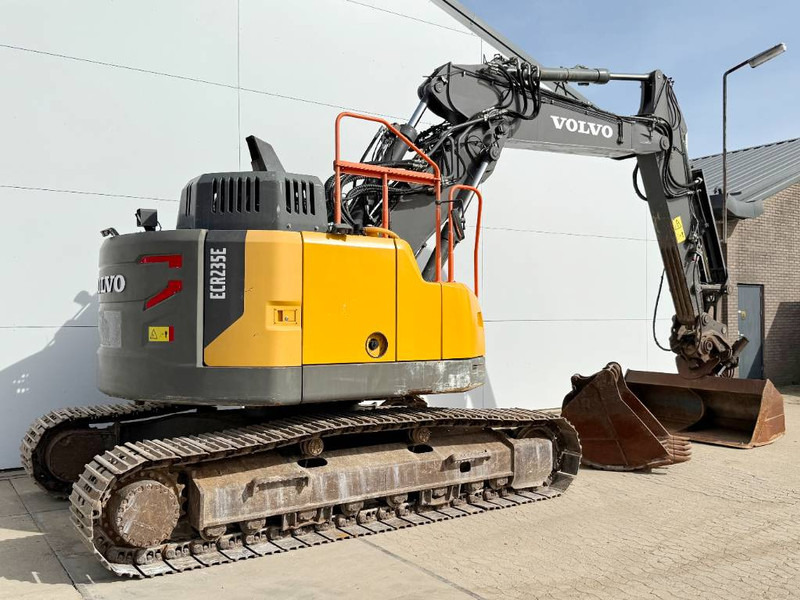 Volvo ECR235EL - Triple Boom / 2 Buckets Included - Kettenbagger: das Bild 5 Volvo ECR235EL - Triple Boom / 2 Buckets Included - Kettenbagger: das Bild 5
