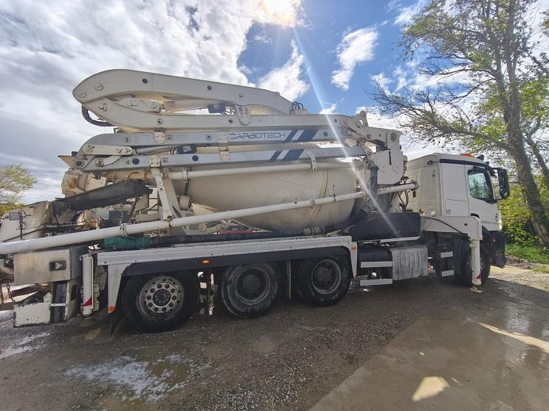 Mercedes Actros 3243 - LKW mit Arbeitsbühne: das Bild 3 Mercedes Actros 3243 - LKW mit Arbeitsbühne: das Bild 3