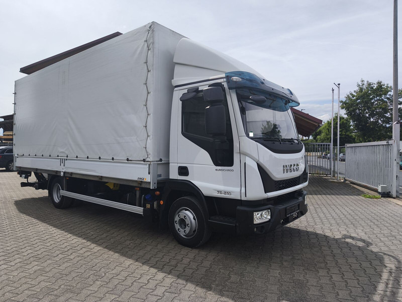 Iveco Eurocargo 75-210 Plane 3-Sitzer 4x2 Euro 6 LBW (20) - Plane LKW: das Bild 2 Iveco Eurocargo 75-210 Plane 3-Sitzer 4x2 Euro 6 LBW (20) - Plane LKW: das Bild 2