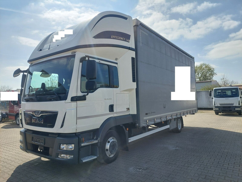 MAN TGL 8.220 - Plane LKW: das Bild 1 MAN TGL 8.220 - Plane LKW: das Bild 1