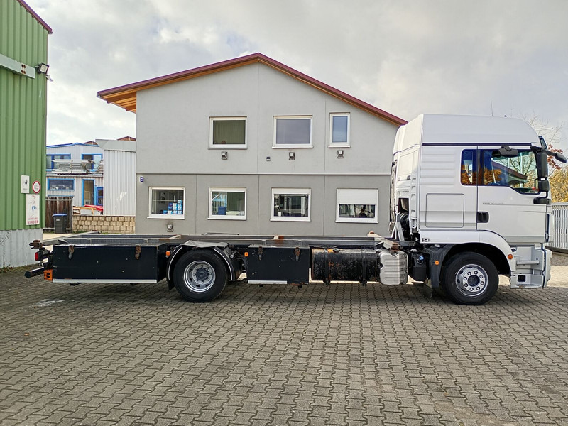 Fahrgestell LKW MAN TGM 12.290 BDF Euro 6 4x2 AHK (37): das Bild 9