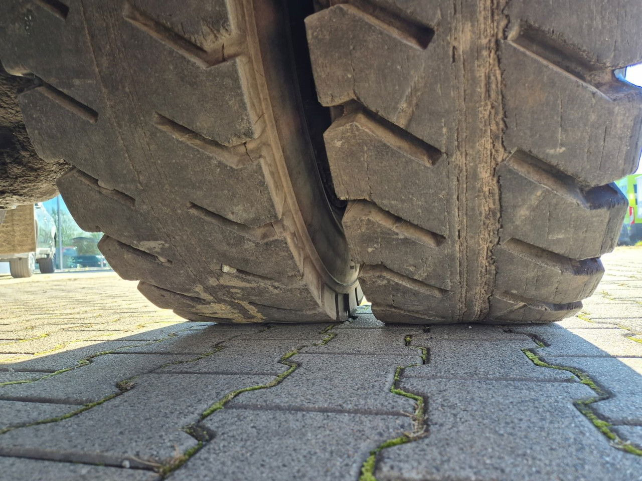 Terminaltraktor KALMAR TR618i - 4X4 - LIKE NEW!: das Bild 20 Terminaltraktor KALMAR TR618i - 4X4 - LIKE NEW!: das Bild 20