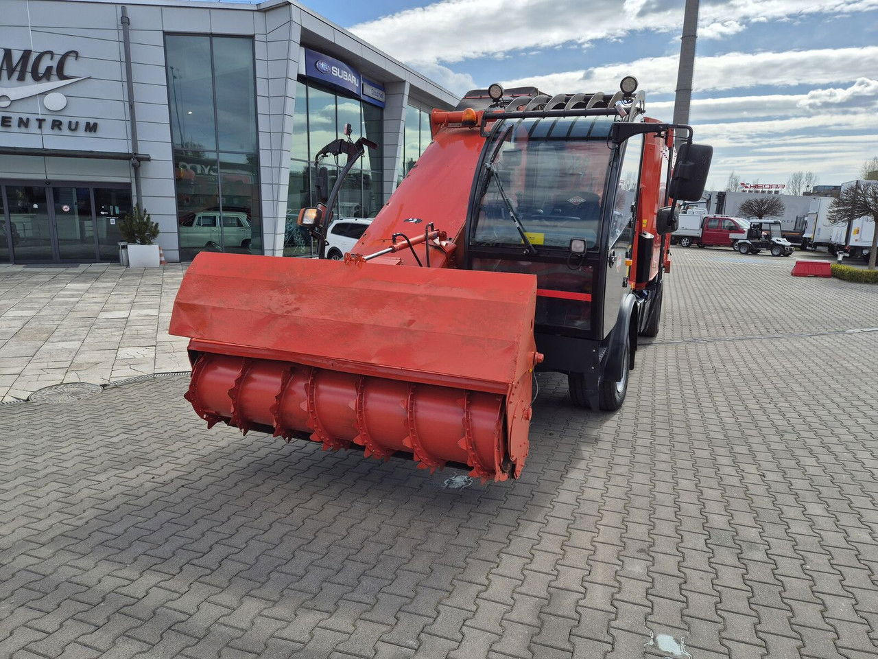 Kuhn SPW 22 Intense /feed wagon/ 1 Owner / NEW Service SPW 22 Intense /feed wago Kuhn SPW 22 Intense /feed wagon/ 1 Owner / NEW Service SPW 22 Intense /feed wagon/ 1 Owner / NEW Service / UP TO 22m3 - Futtermischwagen: das Bild 4 Kuhn SPW 22 Intense /feed wagon/ 1 Owner / NEW Service SPW 22 Intense /feed wago Kuhn SPW 22 Intense /feed wagon/ 1 Owner / NEW Service SPW 22 Intense /feed wagon/ 1 Owner / NEW Service / UP TO 22m3 - Futtermischwagen: das Bild 4