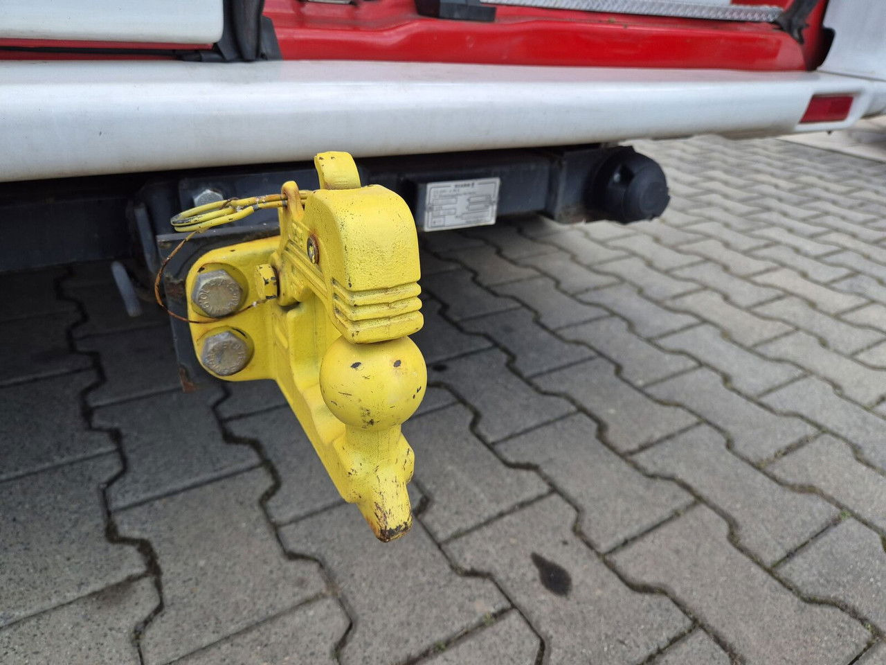 Feuerwehrfahrzeug Renault Master 2.5 DCi / Only 25TKM / Like NEW / WE Have 3 THE Same: das Bild 24