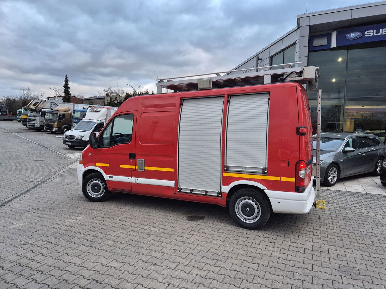 Feuerwehrfahrzeug Renault Master 2.5 DCi / Only 25TKM / Like NEW / WE Have 3 THE Same: das Bild 10