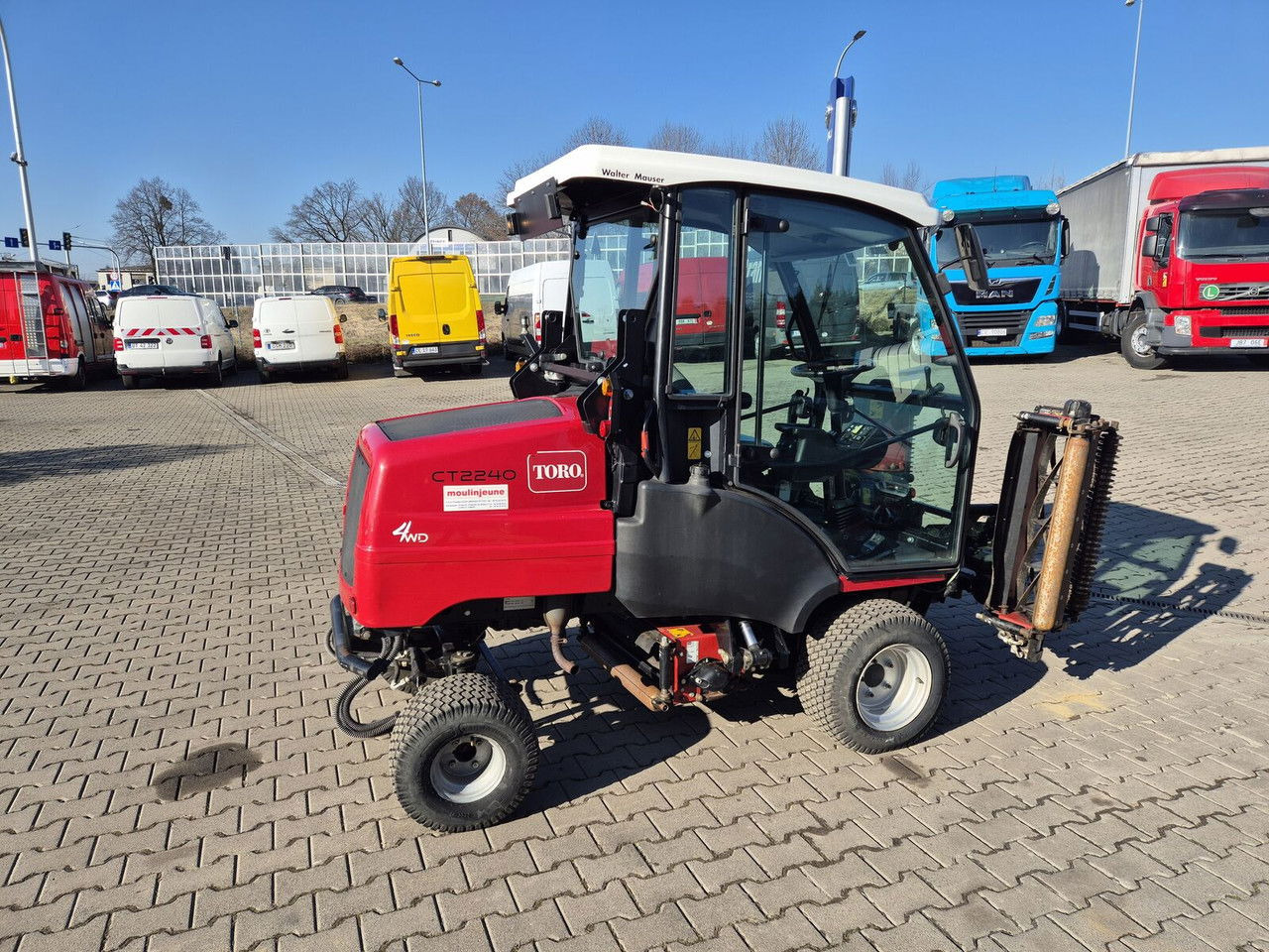 Toro CT2240 / 4WD / Like NEW / Only 1681MTH - Rasenmäher: das Bild 3 Toro CT2240 / 4WD / Like NEW / Only 1681MTH - Rasenmäher: das Bild 3