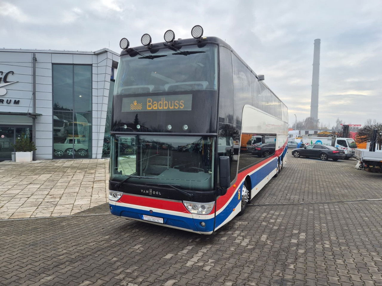 VAN HOOL Astromega Scania TDX29 / K450 - Doppeldeckerbus: das Bild 3 VAN HOOL Astromega Scania TDX29 / K450 - Doppeldeckerbus: das Bild 3