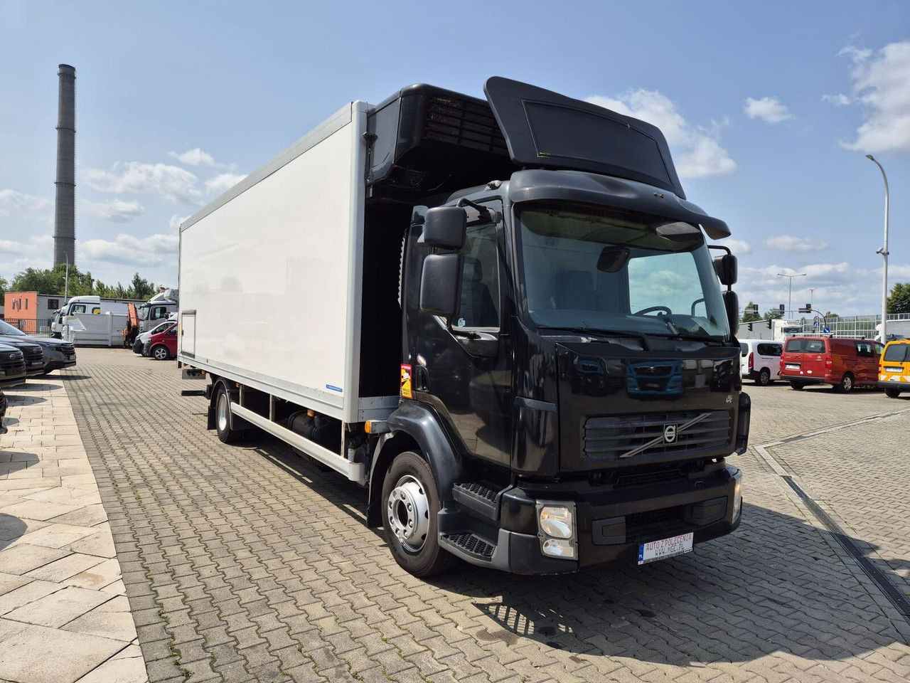 Volvo FL 240 - Koffer LKW: das Bild 5 Volvo FL 240 - Koffer LKW: das Bild 5