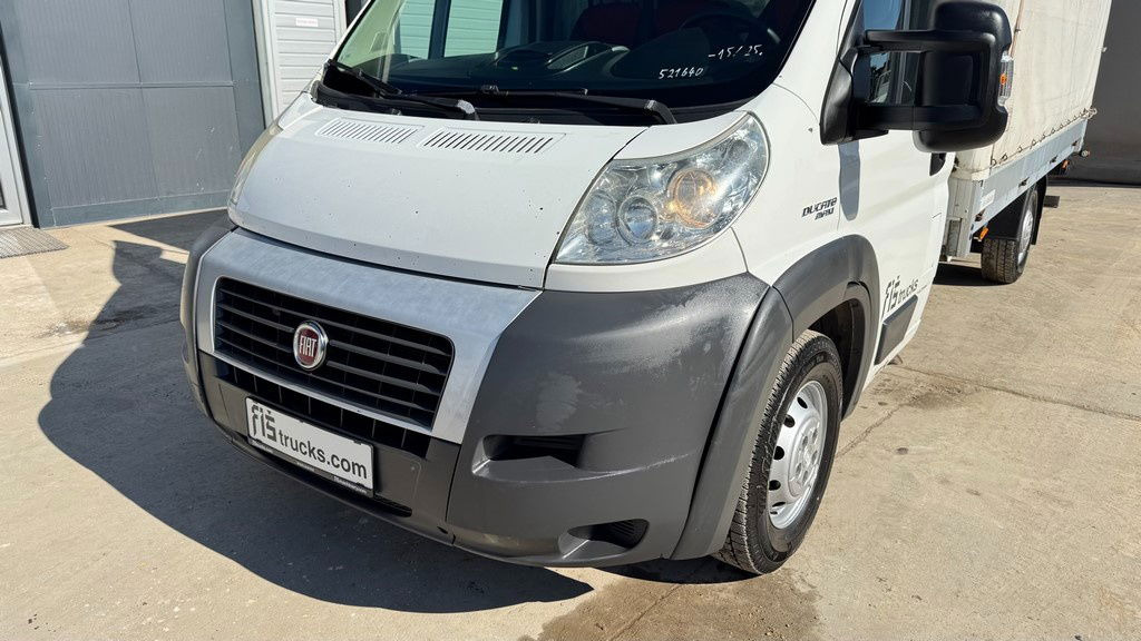 Fiat Ducato 2.3 JTD - 2014 - AIR Condition - Hydraulic Ramp - Andere Technik: das Bild 2 Fiat Ducato 2.3 JTD - 2014 - AIR Condition - Hydraulic Ramp - Andere Technik: das Bild 2