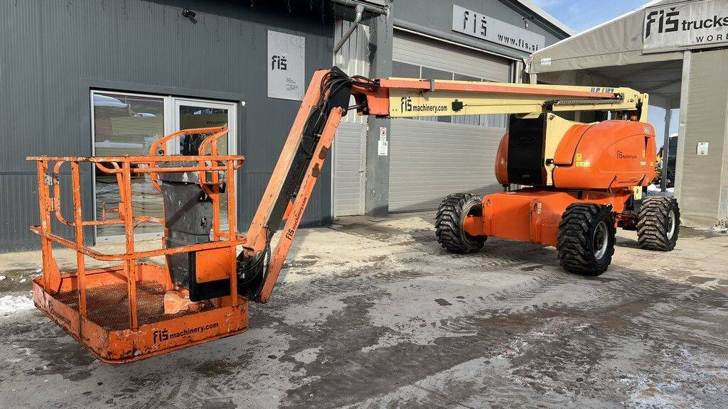 JLG 800 AJ - 2012 Year - 4495 Hours - 26M - Gelenkarmbühne: das Bild 1 JLG 800 AJ - 2012 Year - 4495 Hours - 26M - Gelenkarmbühne: das Bild 1