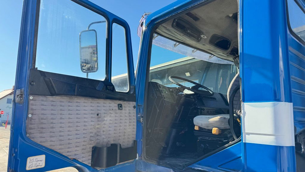 Fahrgestell LKW MAN 25.272 6x4 chassis- complete spring: das Bild 9 Fahrgestell LKW MAN 25.272 6x4 chassis- complete spring: das Bild 9