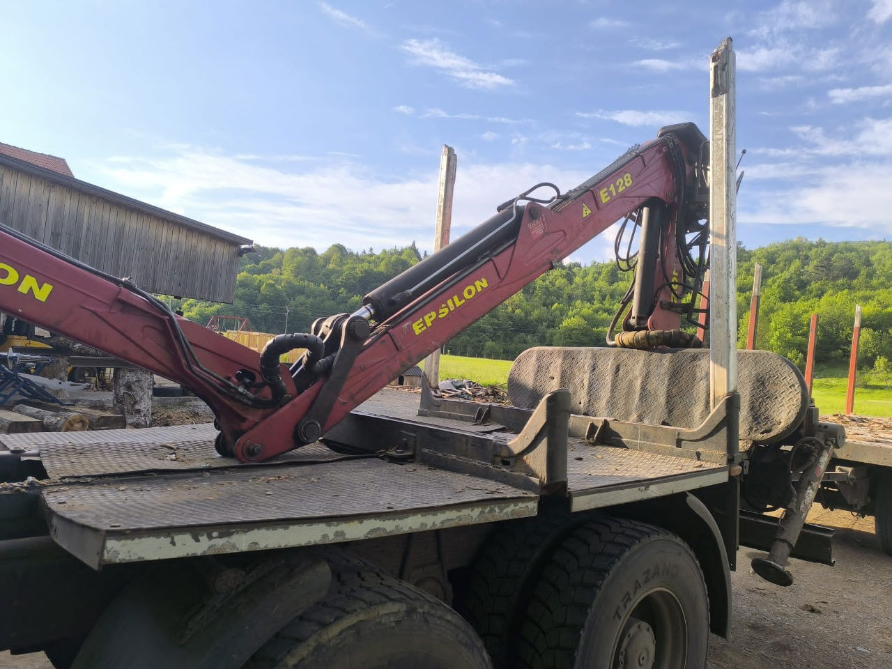 Holztransporter MAN 33.464 6x4 forest truck - Complete Spring - Epsilon E128 + scissors: das Bild 6