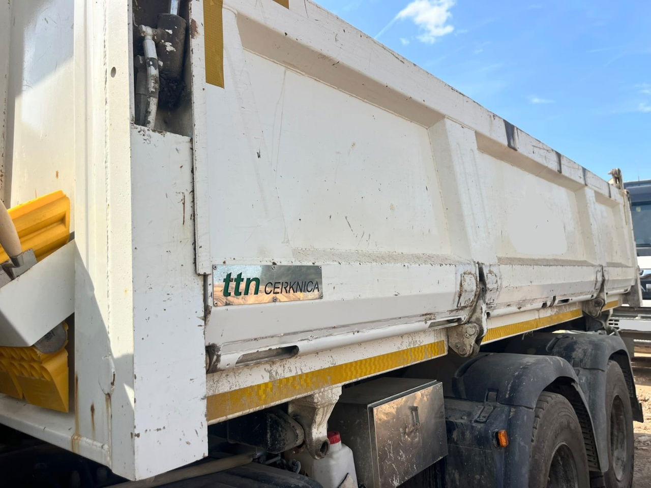 MAN TGS 26.440 6X4 bordmatic tipper - euro 6 - Kipper: das Bild 2 MAN TGS 26.440 6X4 bordmatic tipper - euro 6 - Kipper: das Bild 2
