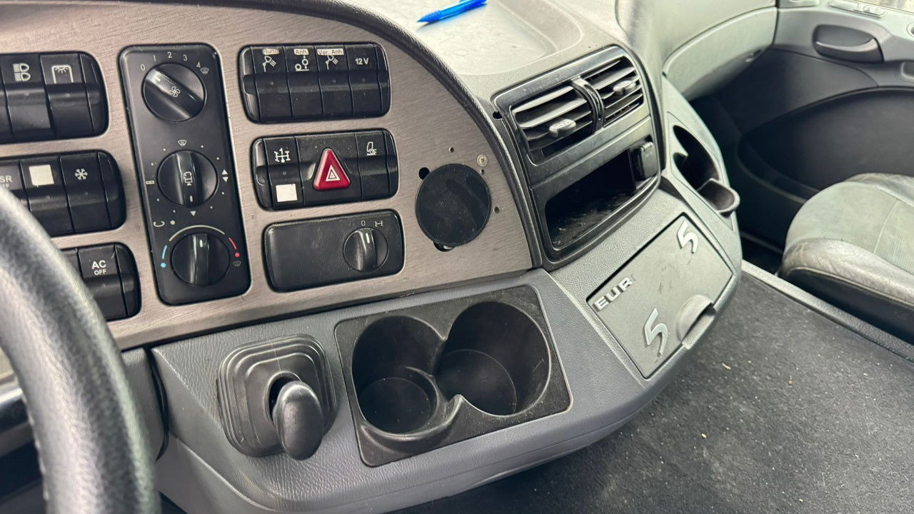 Autotransporter LKW Mercedes-Benz Actros 1846 4x2 LKW transporter + Boerner trailer: das Bild 25