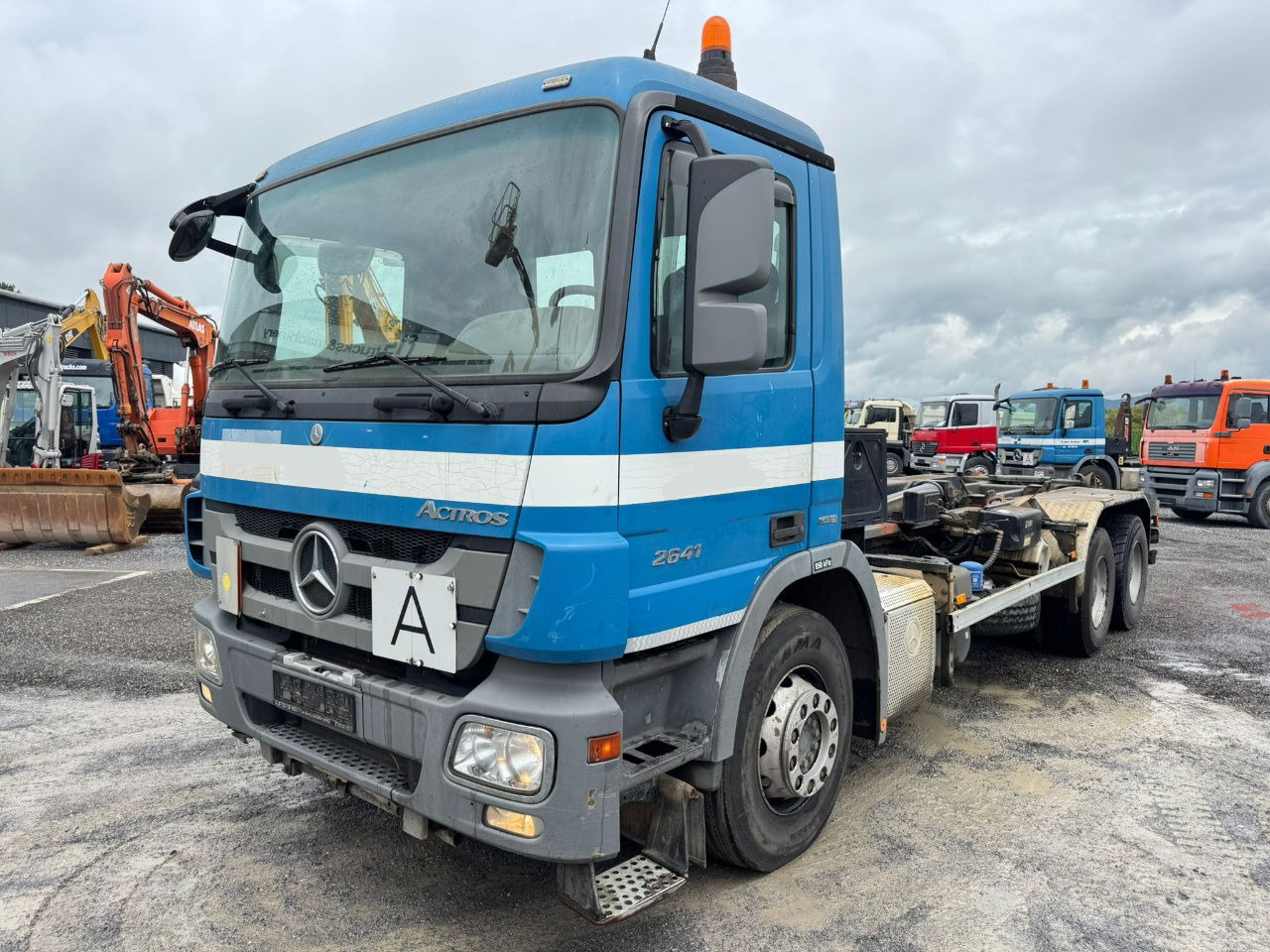 Mercedes-Benz Actros 2641 6x4 hiab abroll tipper - spring - Containerwagen/ Wechselfahrgestell LKW: das Bild 1 Mercedes-Benz Actros 2641 6x4 hiab abroll tipper - spring - Containerwagen/ Wechselfahrgestell LKW: das Bild 1
