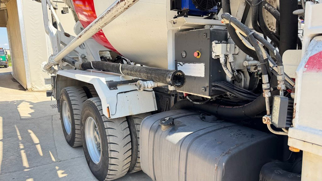 Mercedes-Benz Actros 3341 6x4 7m3 + 24m Cifa - Fahrmischer: das Bild 4 Mercedes-Benz Actros 3341 6x4 7m3 + 24m Cifa - Fahrmischer: das Bild 4