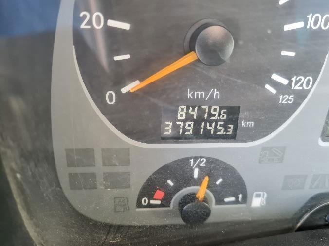 Mercedes-Benz Actros 4144 K 8x4 3 sided tipper - 1st owner - Kipper: das Bild 3 Mercedes-Benz Actros 4144 K 8x4 3 sided tipper - 1st owner - Kipper: das Bild 3