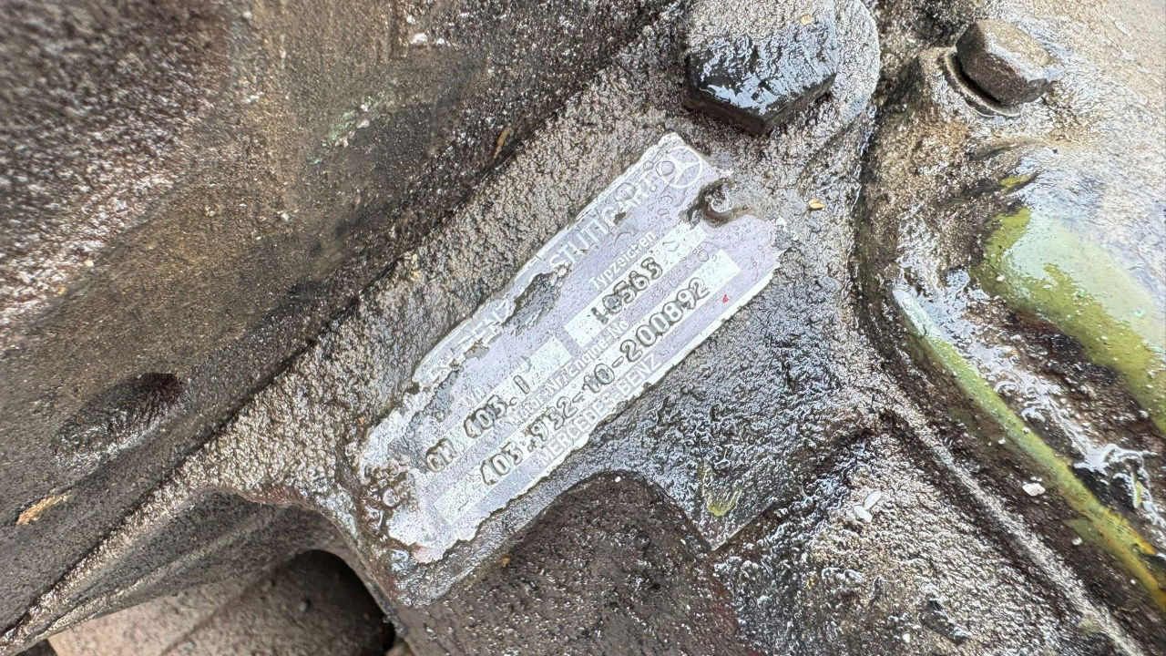 Mercedes-Benz Engine V10 - OM 403.1 - nr.2 - Motor für LKW: das Bild 4 Mercedes-Benz Engine V10 - OM 403.1 - nr.2 - Motor für LKW: das Bild 4