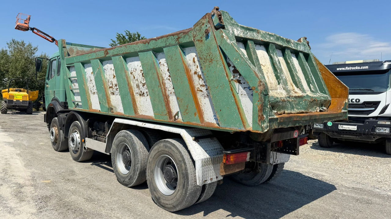 Mercedes-Benz SK 3235 8X4 tipper - V8 - Kipper: das Bild 5 Mercedes-Benz SK 3235 8X4 tipper - V8 - Kipper: das Bild 5