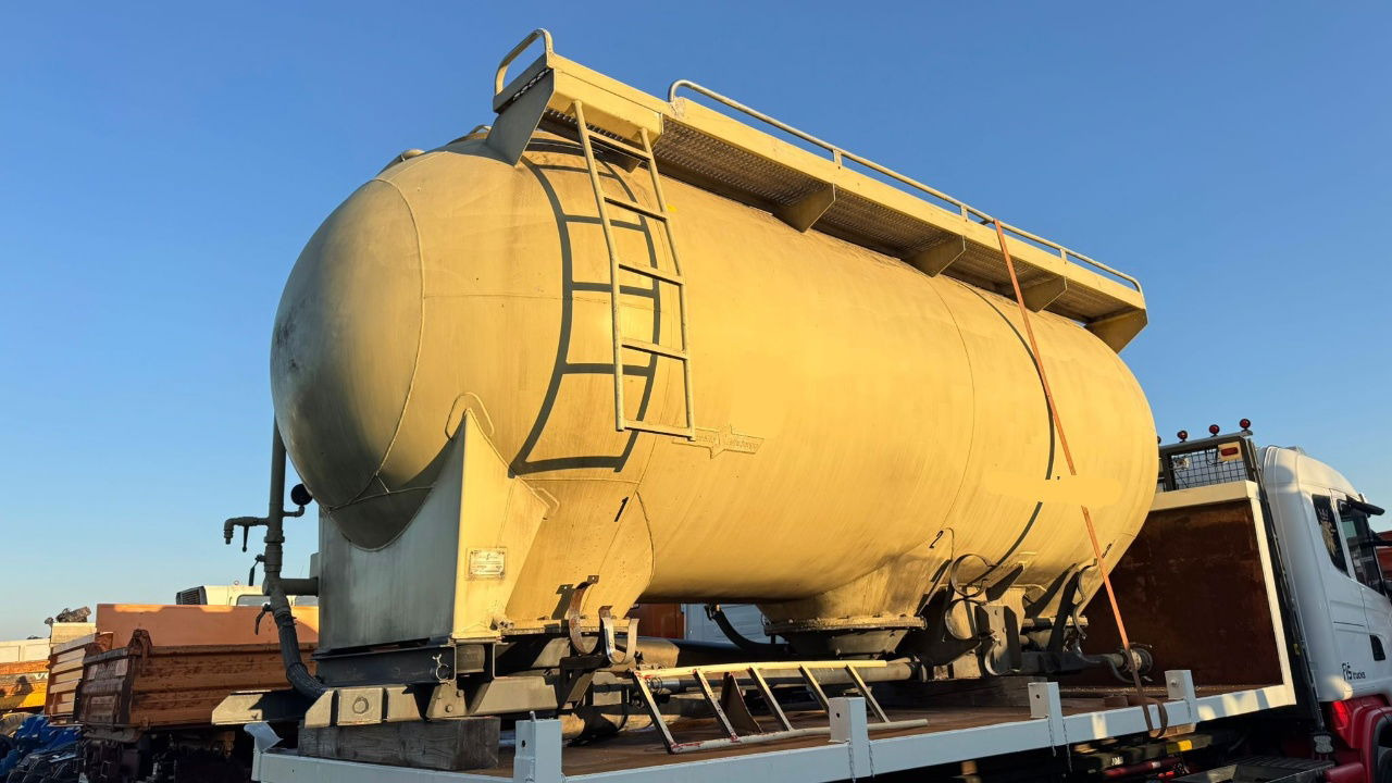 SPITZER Silo Tank - 1987 - 17000 l - Tankcontainer: das Bild 2 SPITZER Silo Tank - 1987 - 17000 l - Tankcontainer: das Bild 2