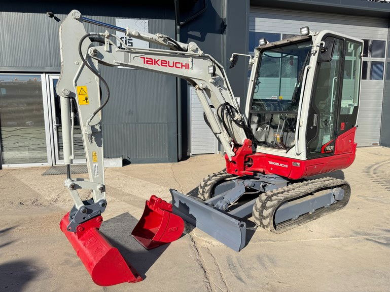 Takeuchi TB230 - 2019 Year - 2435 Hours - 2X Buckets - NEW Tracks - Minibagger: das Bild 1 Takeuchi TB230 - 2019 Year - 2435 Hours - 2X Buckets - NEW Tracks - Minibagger: das Bild 1